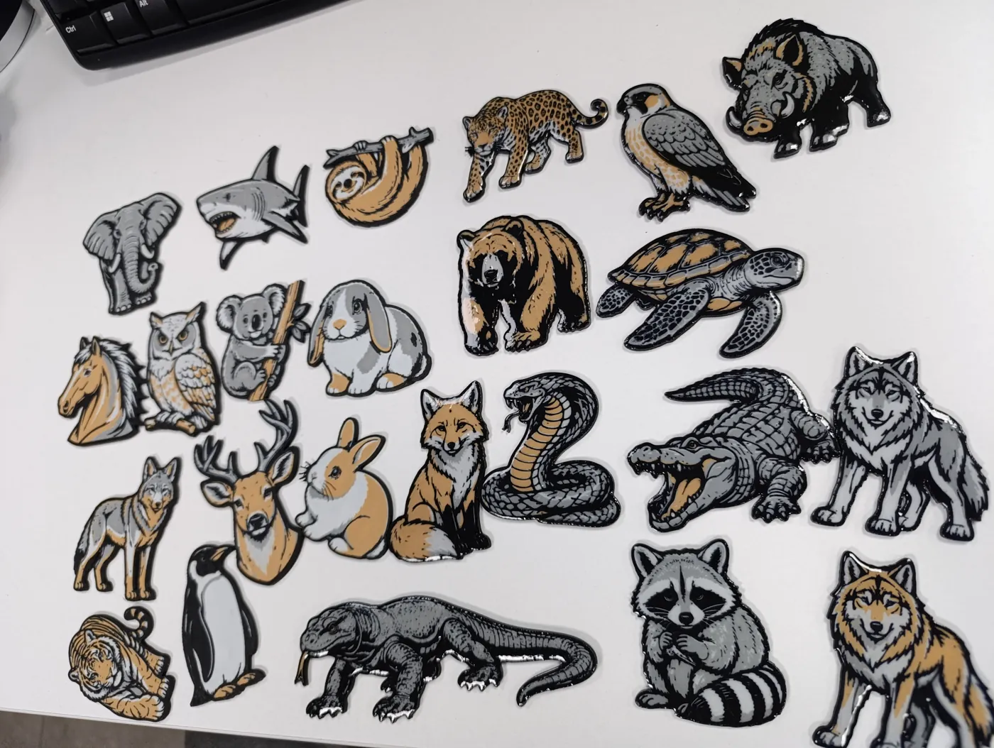Colección de imanes multicolor de animales fabricados por DAFERZ